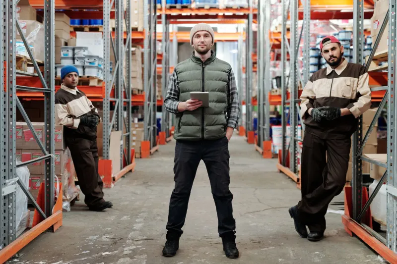 Generation Gap on the Warehouse Floor: Closing the Supply Chain Leadership Divide Before It Becomes a Crisis